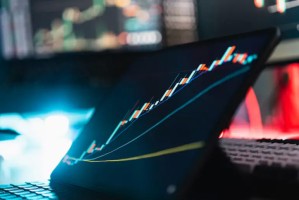 美国证券交易委员会支持稳定币融资的股票销售，代币化发行正式上线。