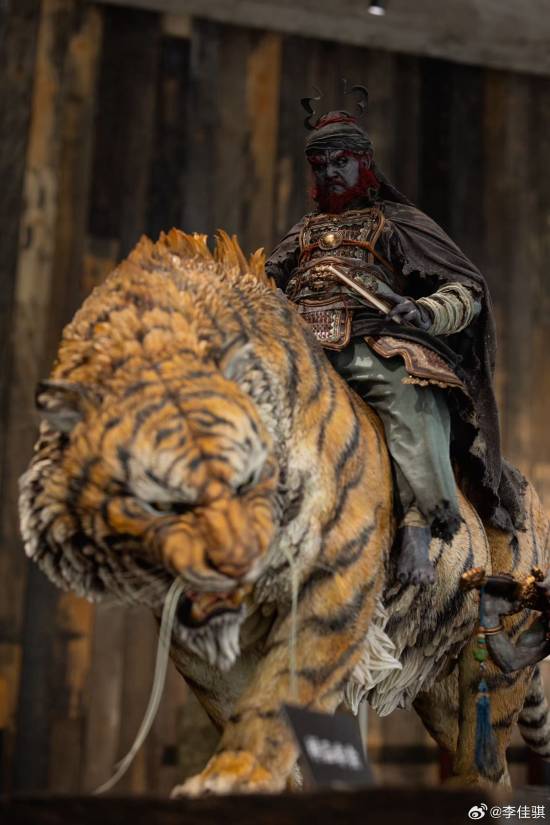 《黑神话》钟馗不穿鞋！